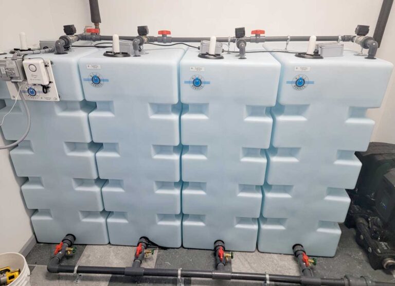 Custom ConstaBoost™ Installation Photo inside an Linden/Elizabeth NJ Laundromat for consistent output pressure